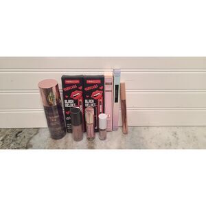 Revolution Makeup Bundle Lips/Calming Fix Spray/Concealer NEW